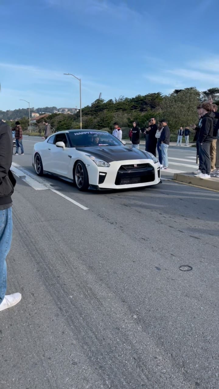 Post 1 by Jonathan on Instagram (video)