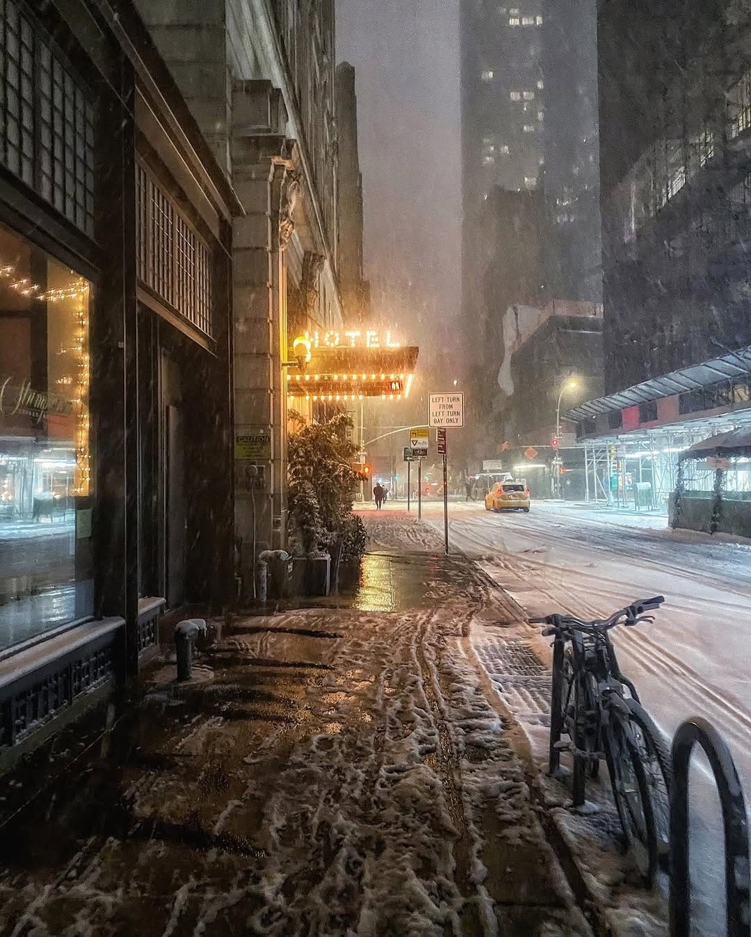 Post 3 by Cat Hoa on Instagram (image)