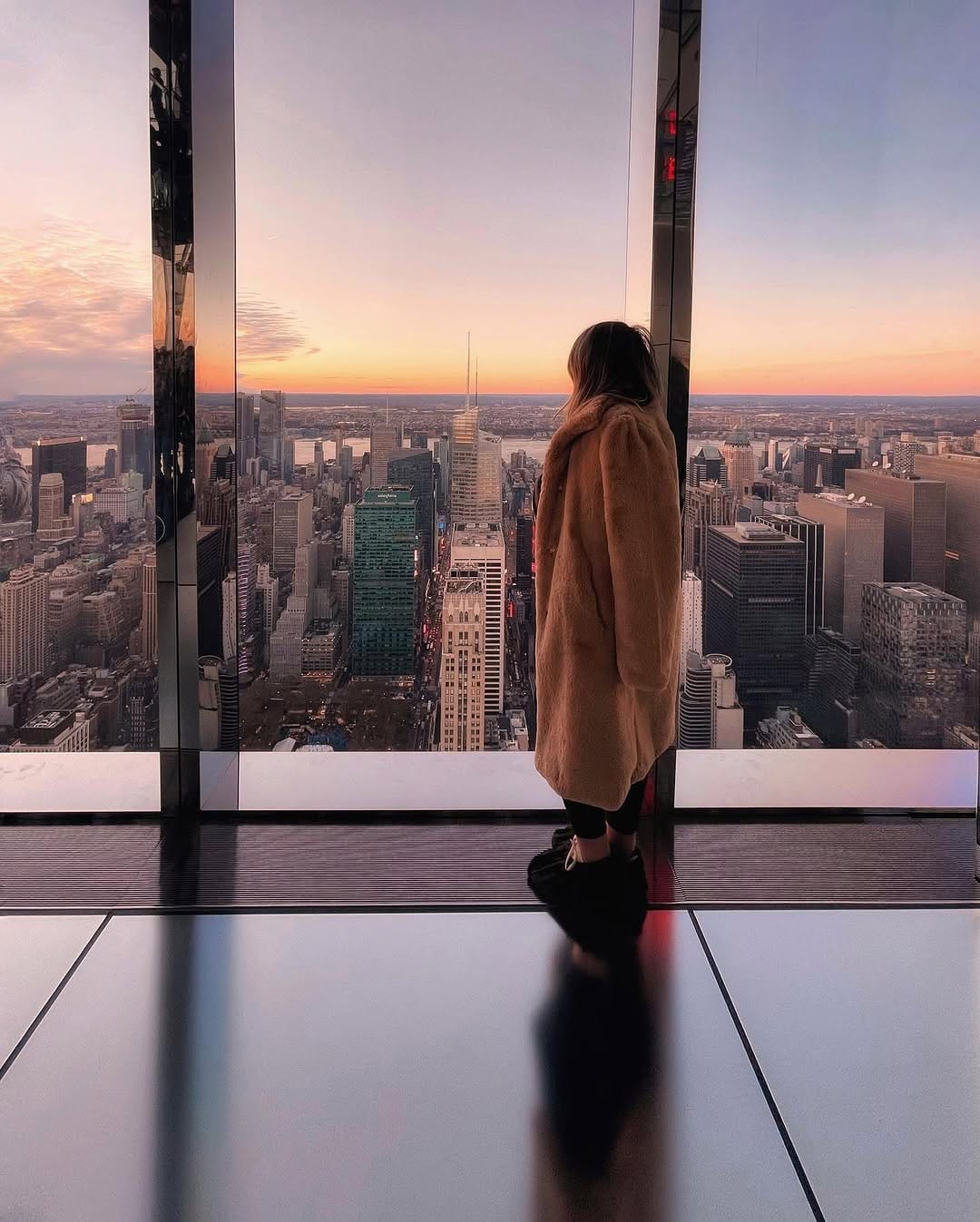 Post 6 by Cat Hoa on Instagram (image)