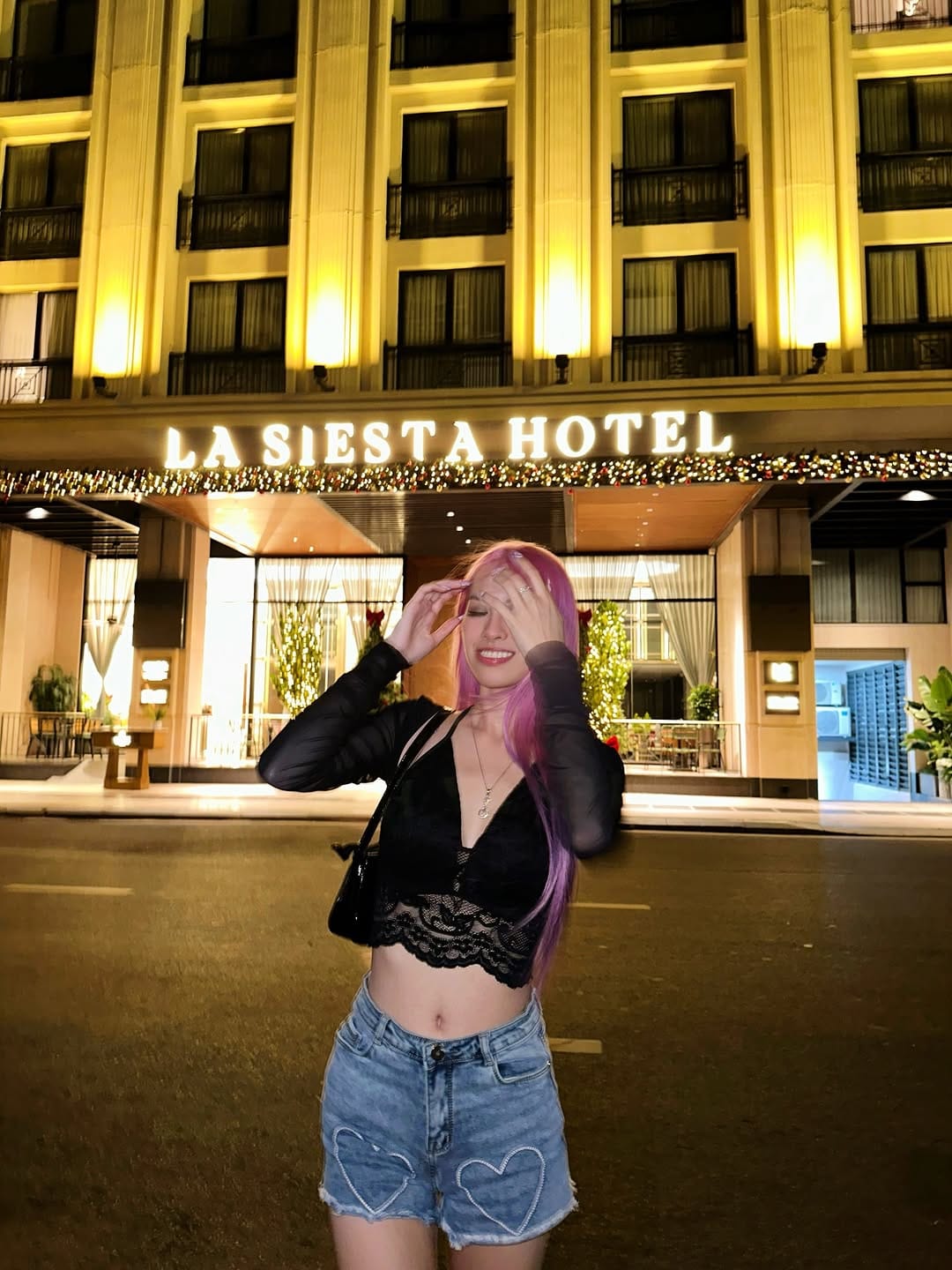 Post 4 by Lisa 🌸 Boston Content Creator on Instagram (carousel)