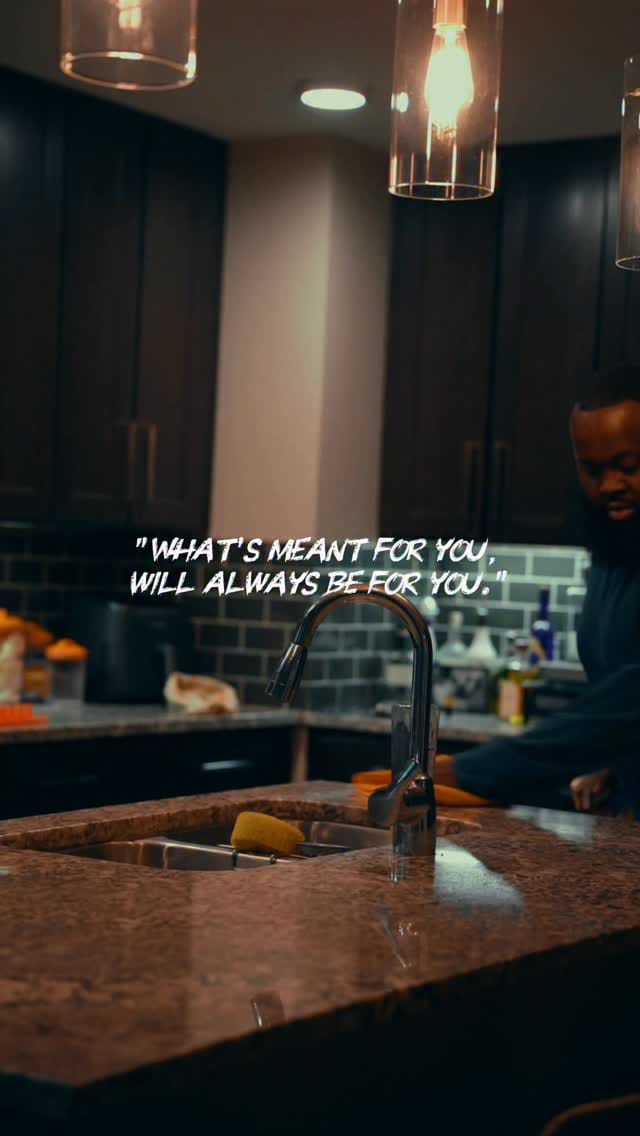 Post 6 by Rommie Edwards on Instagram (video)