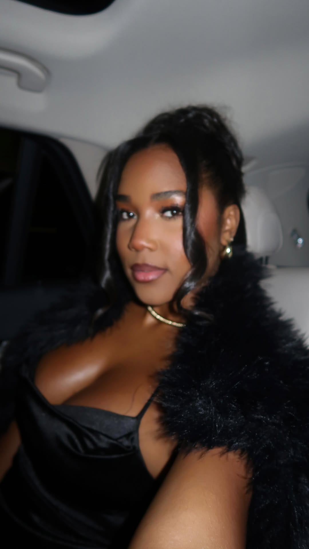 Post 9 by SHARAE✨ on Instagram (video)