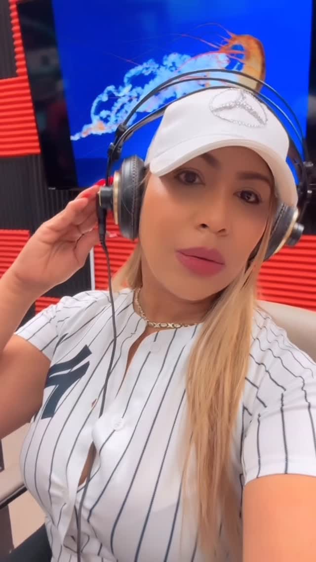 Post 5 by LENNY MEJIA ♦️ on Instagram (video)
