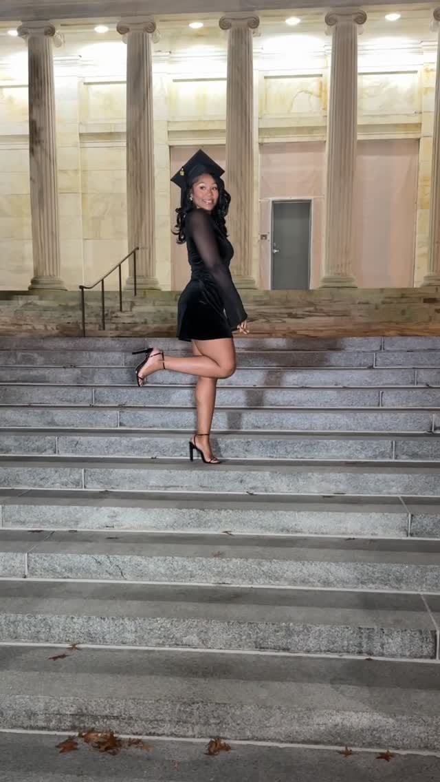 Post 3 by Call Me Noni 💋 on Instagram (video)