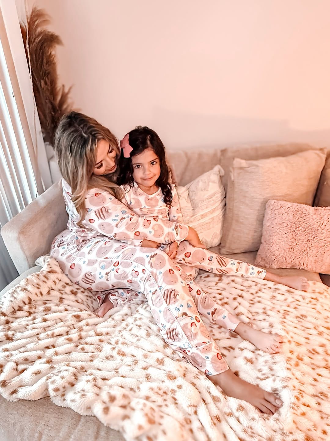 Post 2 by Kesia Gomez | San Diego| UGC Creator & Photographer on Instagram (carousel)