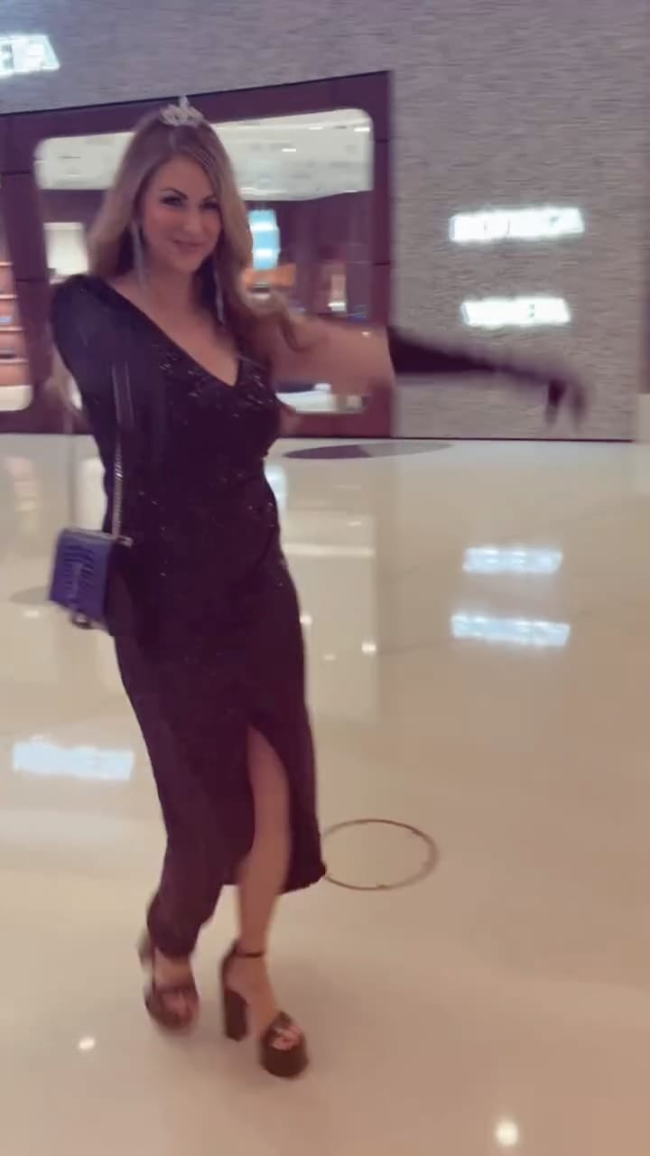 Post 2 by Joy Bowden Lifestyle blogger/influencer(Actress Joy Jolise) on Instagram (video)