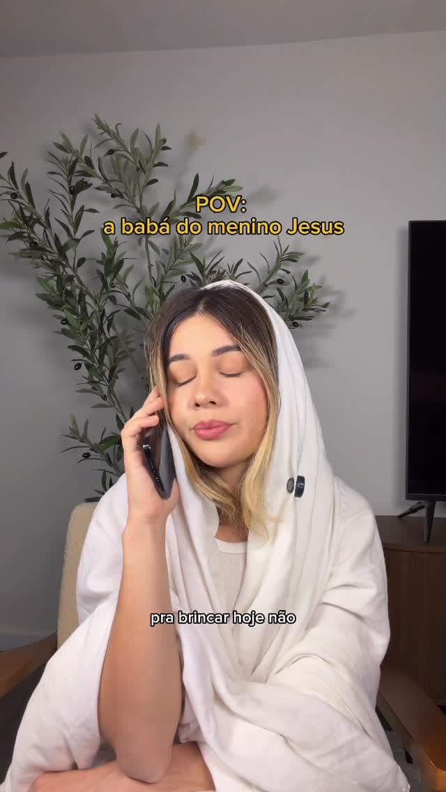 Post 4 by Deyse Lazuli on Instagram (video)