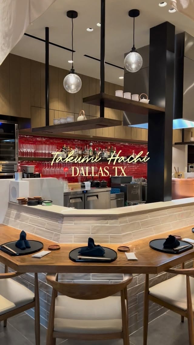 Post 2 by VICHEKA | Houston lifestyle • food • fashion on Instagram (video)