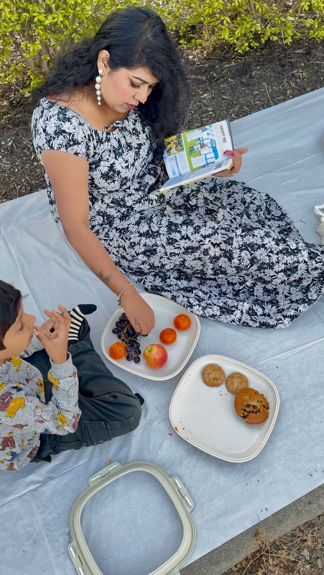 Post 5 by 𝐉𝐚𝐬𝐦𝐢𝐧𝐞 𝐩𝐚𝐧𝐢𝐠𝐫𝐚𝐡𝐢 on Instagram (video)