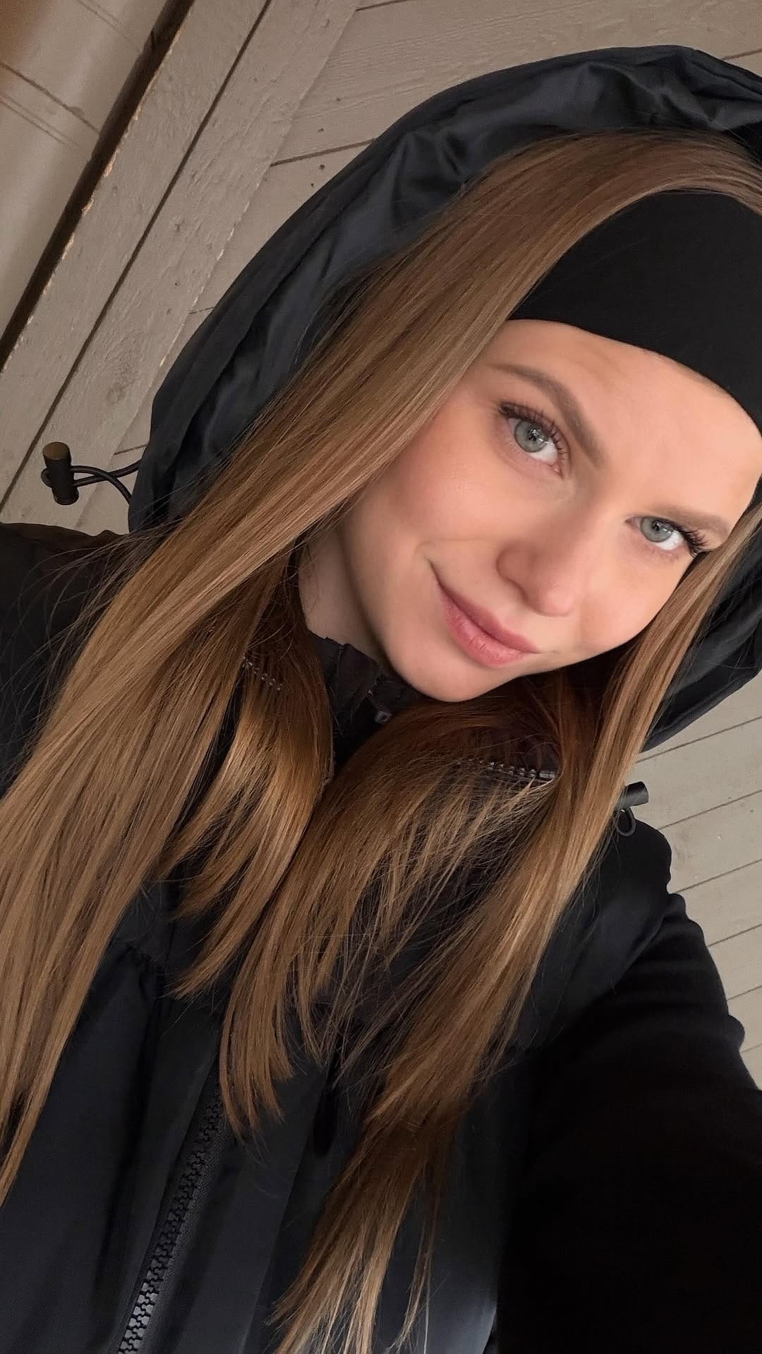 Post 6 by Vika Lionchik on Instagram (video)