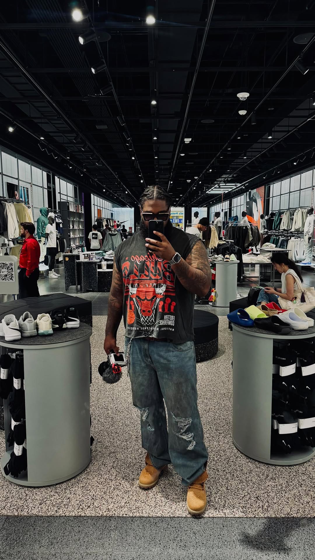 Post 4 by Matias R. Gupton on Instagram (video)