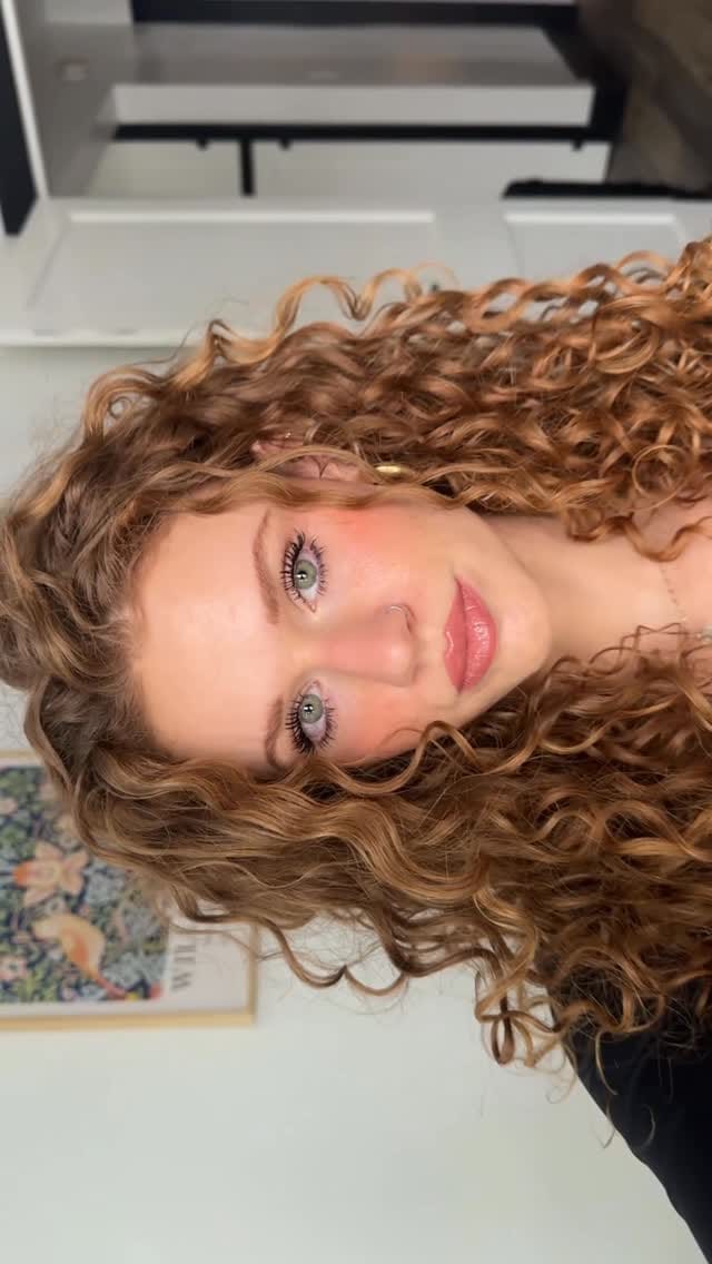 Post 9 by AMANDA PONGALLO on Instagram (video)