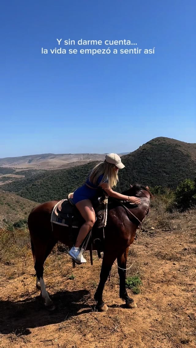 Post 6 by Stephanie on Instagram (video)
