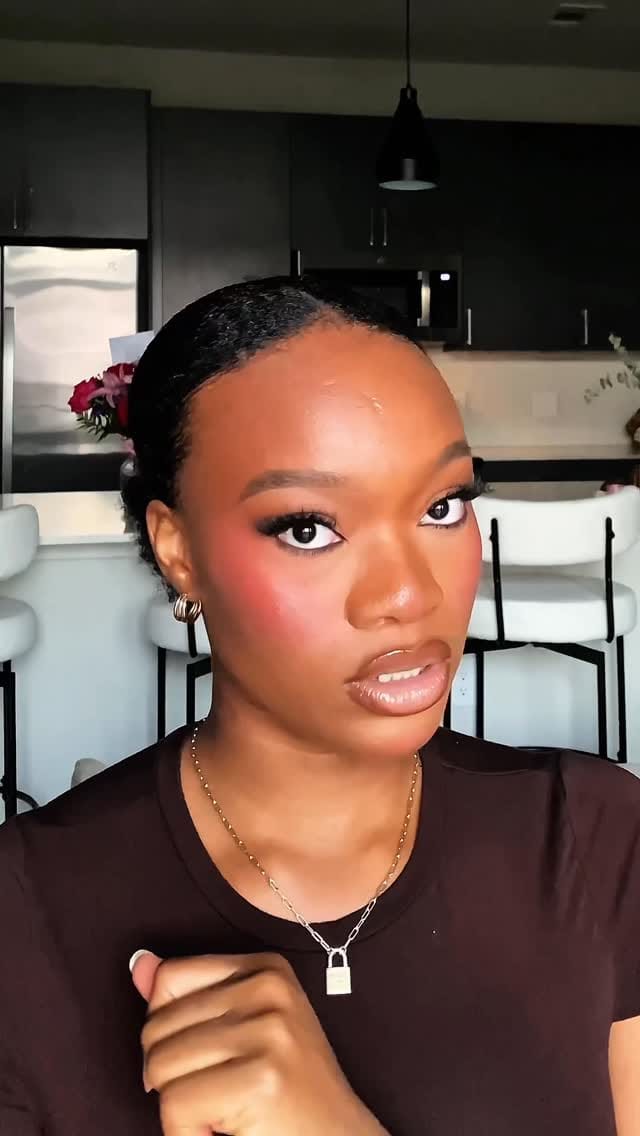 Post 7 by Golibe on Instagram (video)