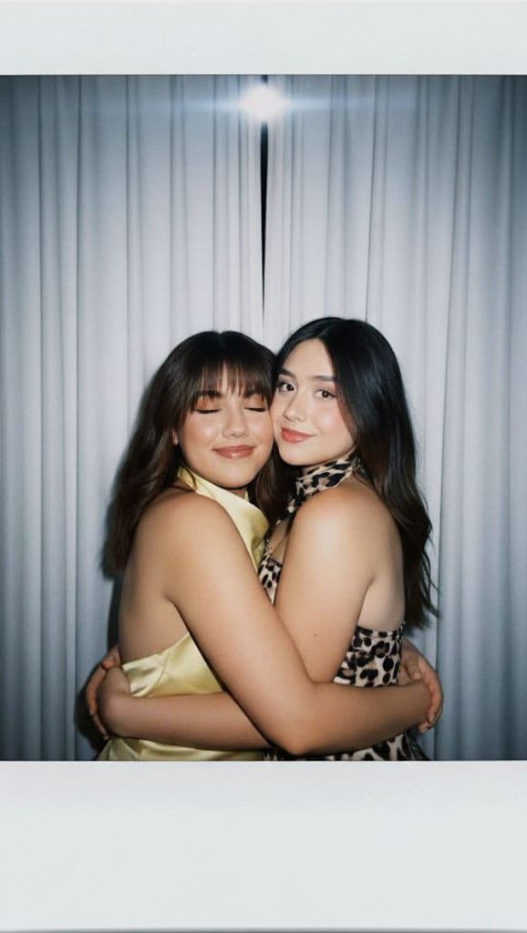 Post 9 by 𝓥𝓪𝓵☻ on Instagram (video)