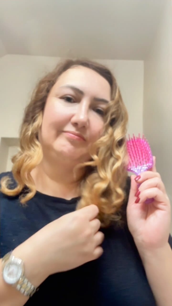 Post 8 by Fay on Instagram (video)