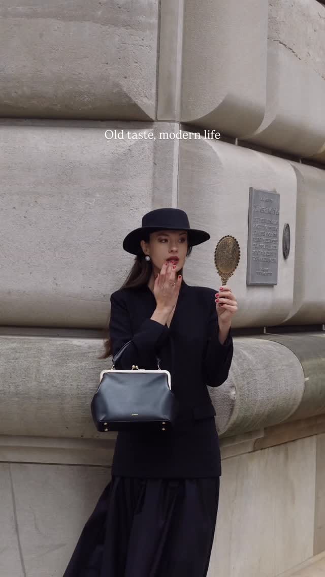Post 2 by Maryna Kovtun on Instagram (video)