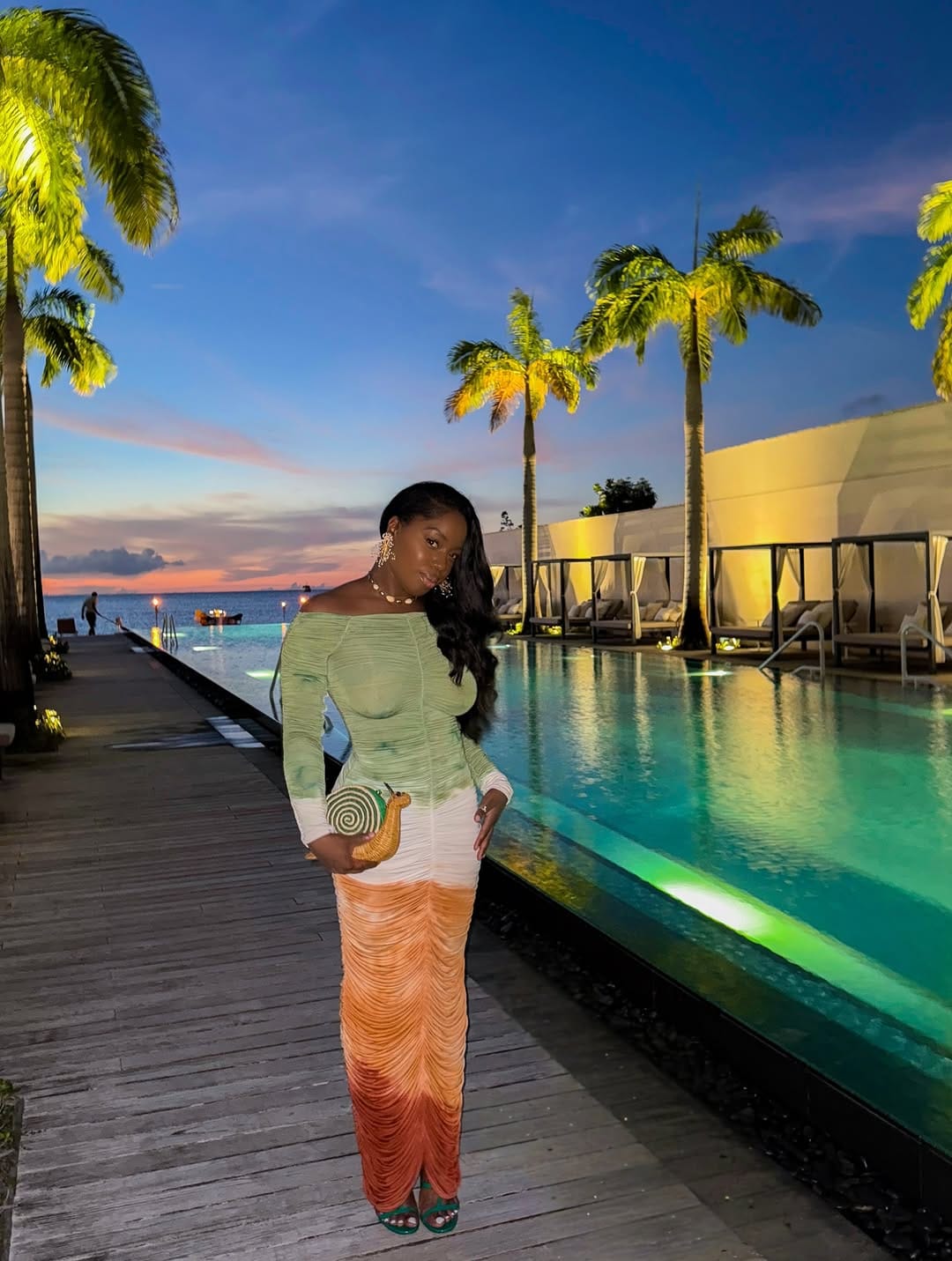Post 6 by The Rich Aunt®, M.S.|Travel•Fashion•Lifestyle on Instagram (carousel)