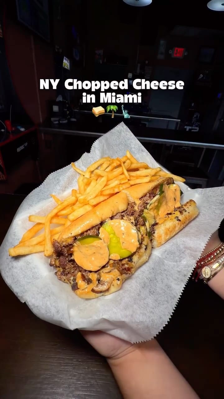 Post 5 by Gaby & Johnny | Foodie Couple on Instagram (video)
