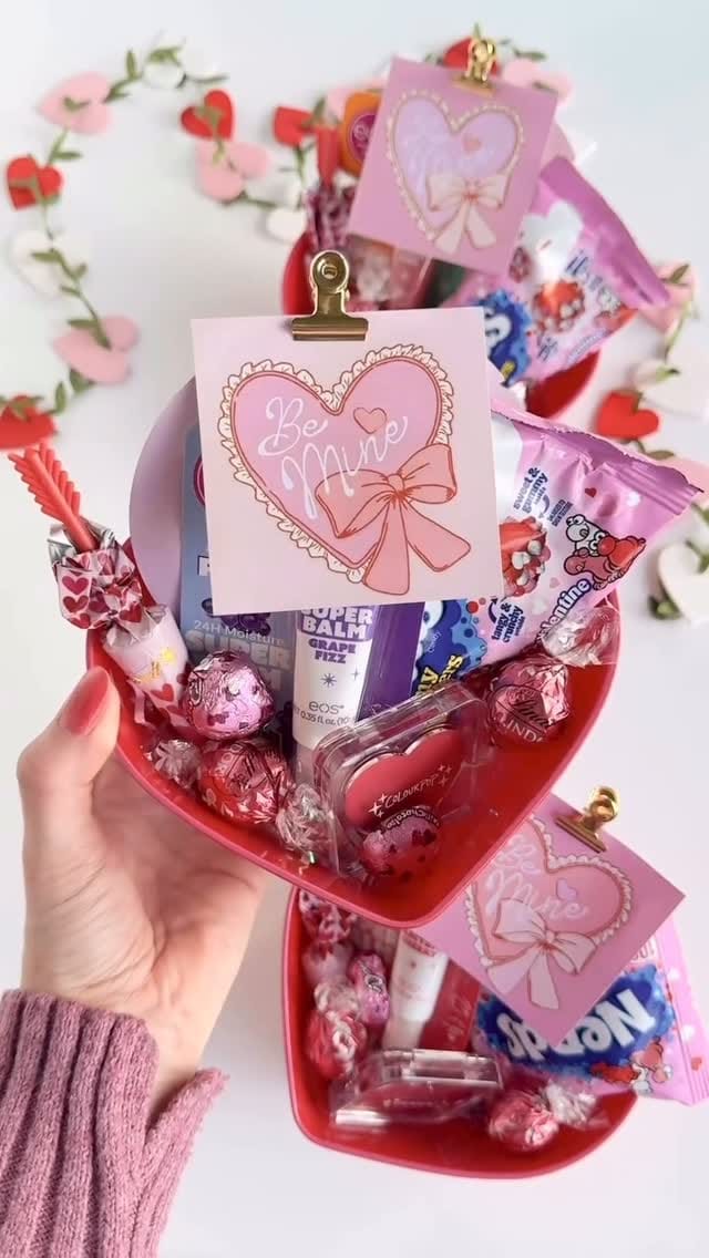 Post 2 by Jessica Perez | Creator | South Florida on Instagram (video)