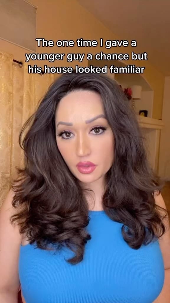Post 8 by Desiree Michelle on Instagram (video)