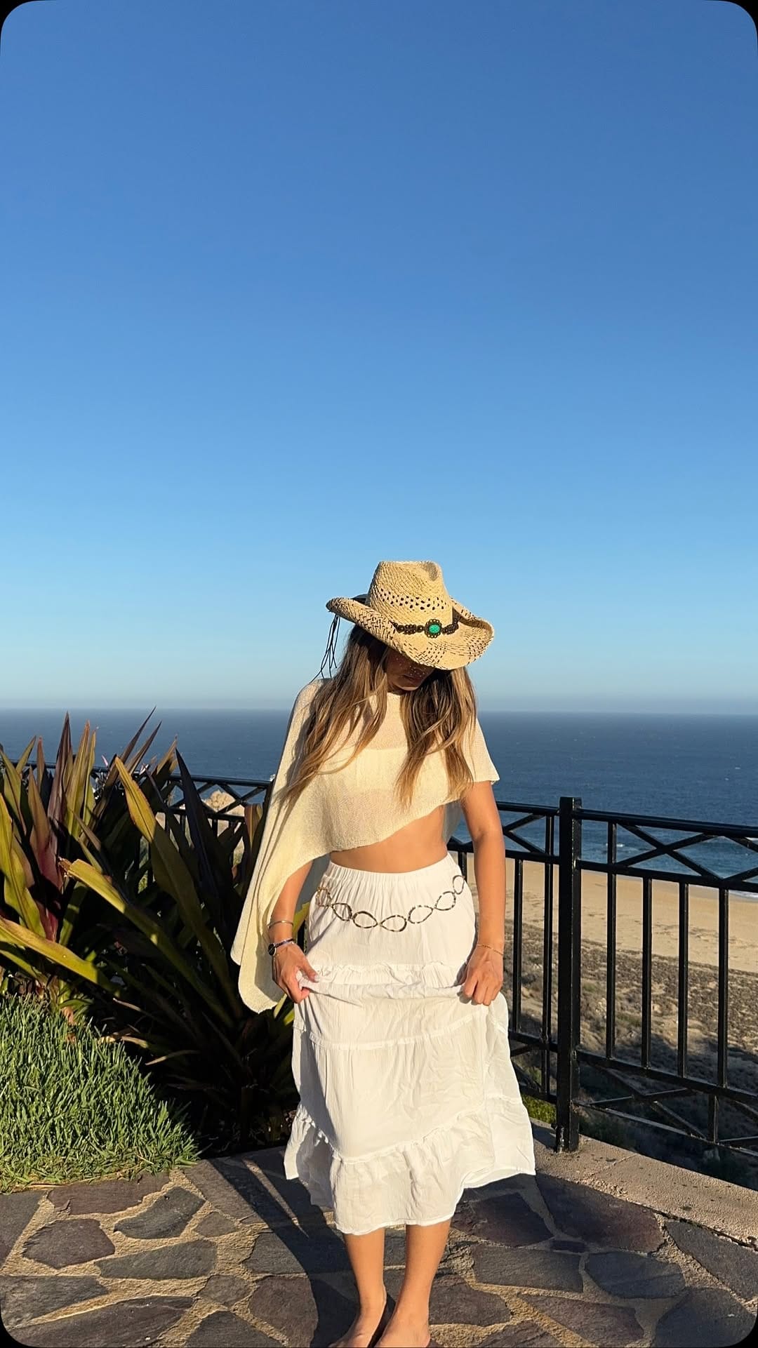 Post 4 by Naomi Ambers on Instagram (video)