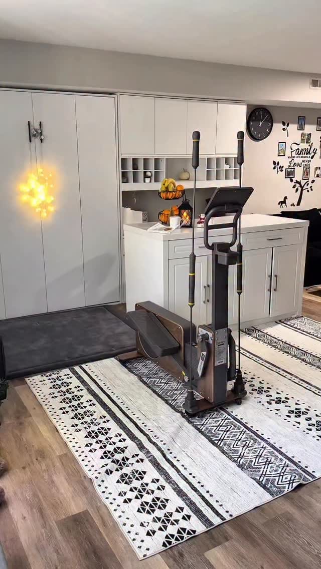 Post 7 by Nelia Samoilich on Instagram (video)