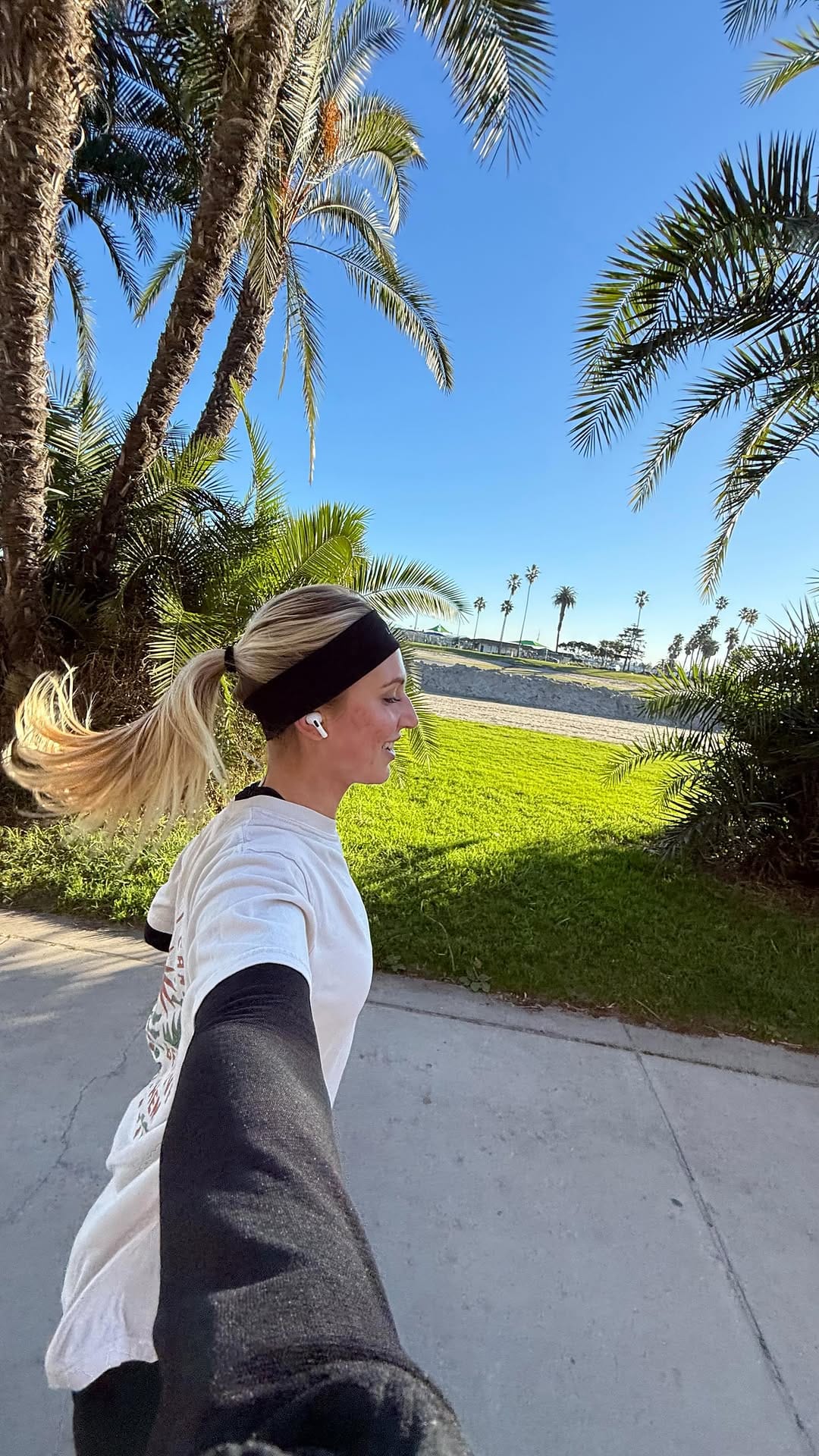 Post 5 by Alex Sirek on Instagram (video)