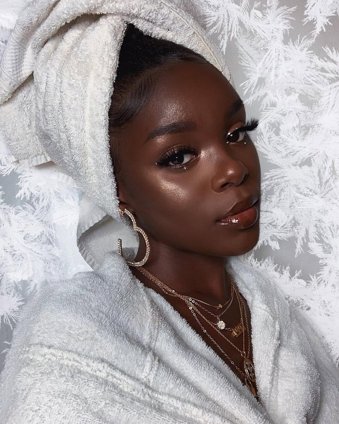 Post 9 by 🇭🇹 on Instagram (carousel)