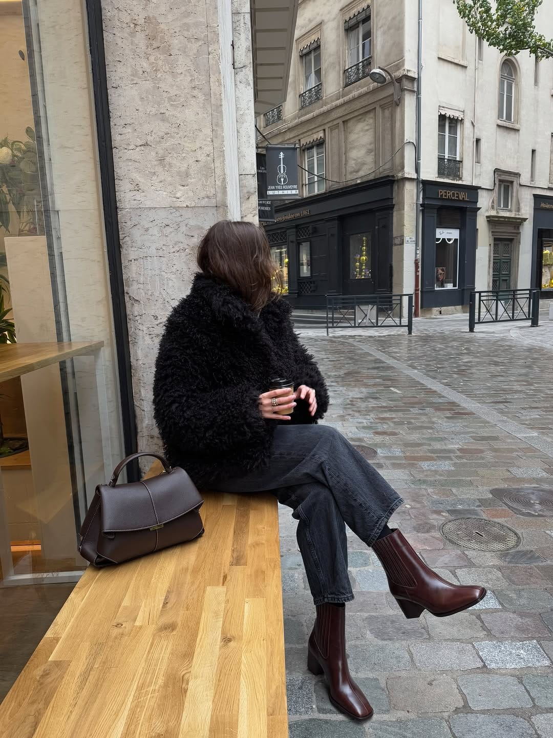 Post 5 by Faustine Clerc on Instagram (carousel)