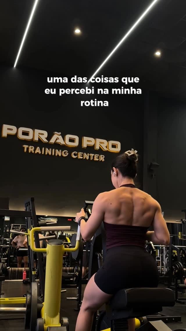 Post 3 by Raquel Fiusa on Instagram (video)