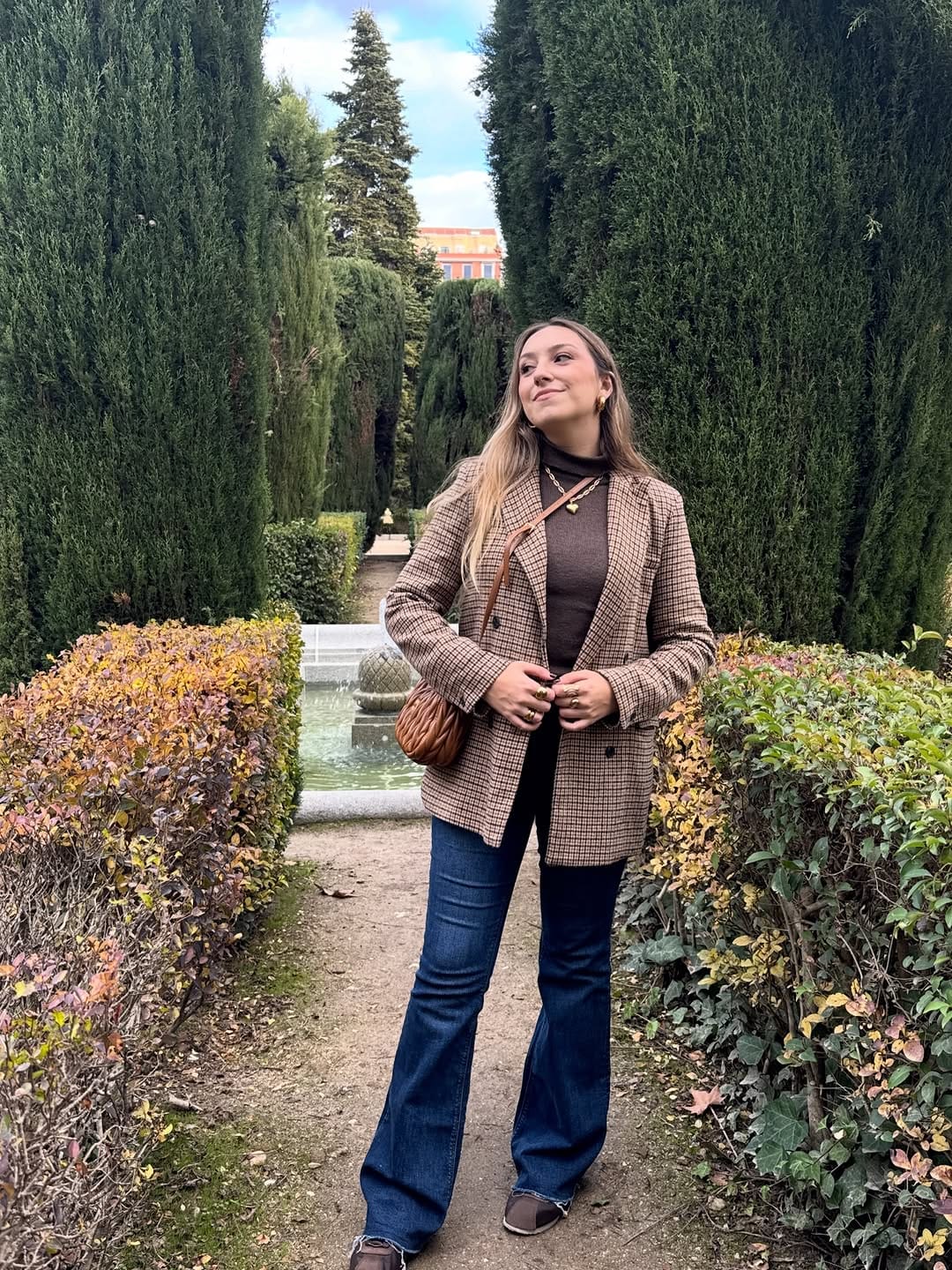 Post 6 by 𝐒𝐔𝐒𝐀𝐍𝐀 𝐒𝐀𝐋𝐎 on Instagram (carousel)