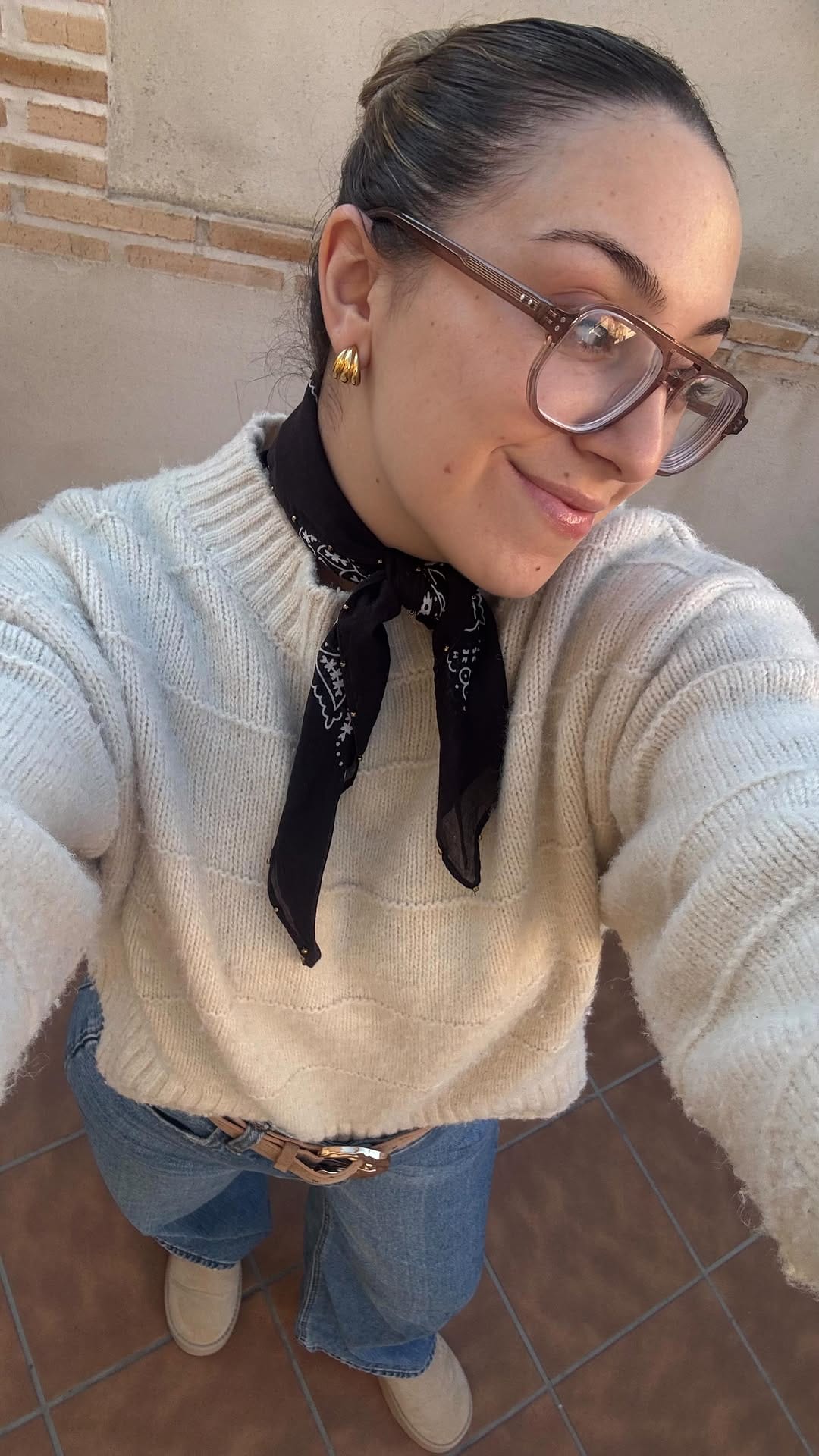 Post 3 by 𝐒𝐔𝐒𝐀𝐍𝐀 𝐒𝐀𝐋𝐎 on Instagram (video)