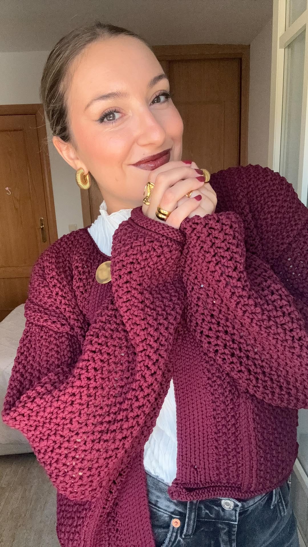 Post 10 by 𝐒𝐔𝐒𝐀𝐍𝐀 𝐒𝐀𝐋𝐎 on Instagram (video)