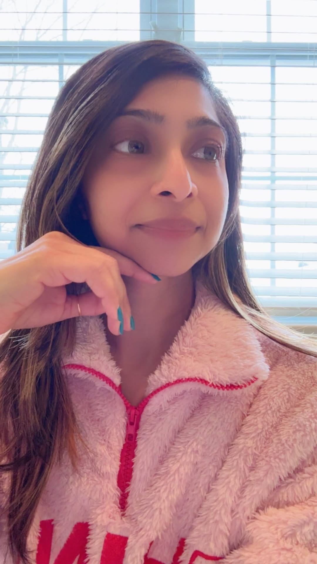 Post 2 by @fashionikstyle_ on Instagram (video)