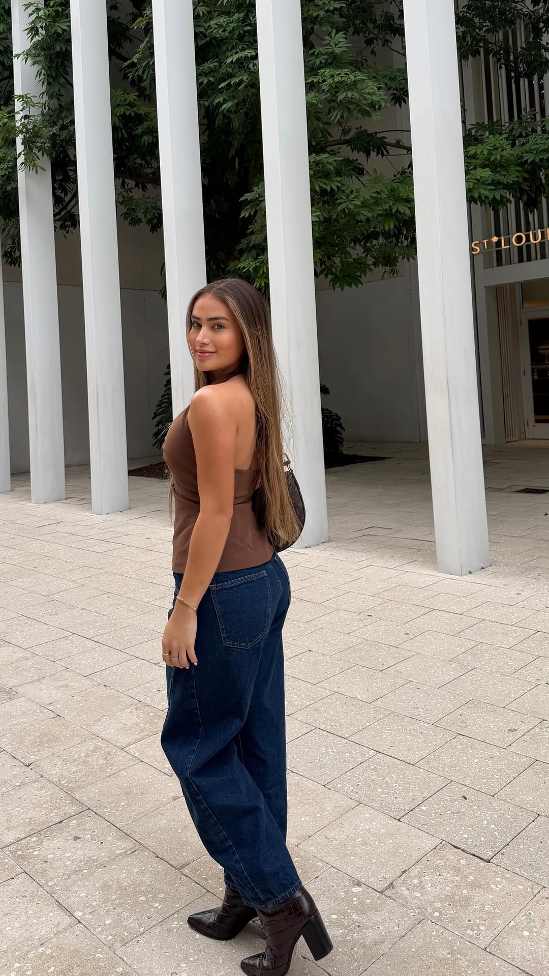 Post 3 by Marylaura Urdaneta on Instagram (video)