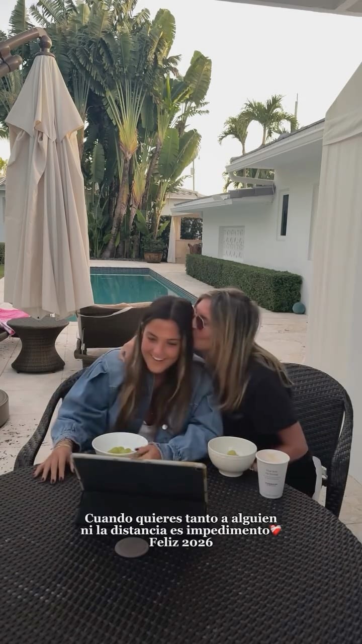 Post 5 by CARLOTA URIBARRI on Instagram (video)