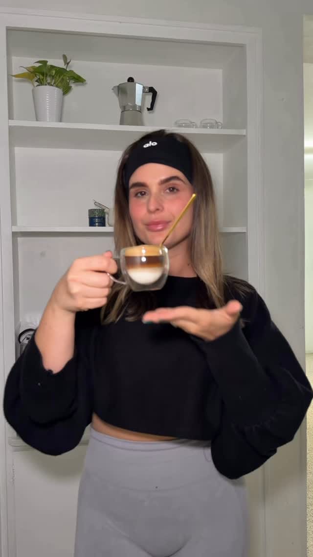 Post 2 by Liliett Reyes 💕 on Instagram (video)