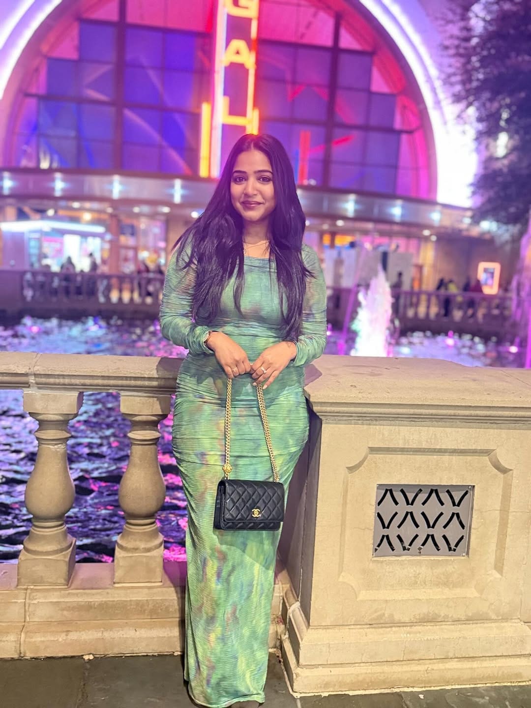 Post 5 by Deeps 🧿 on Instagram (carousel)