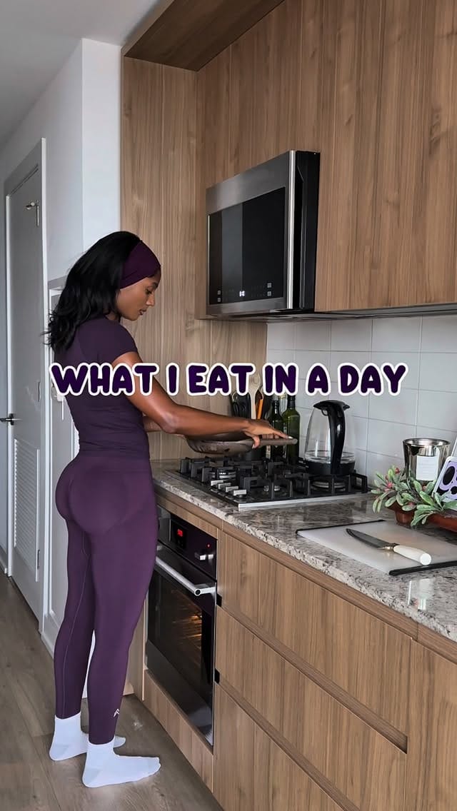 Post 5 by Asia Marie on Instagram (video)