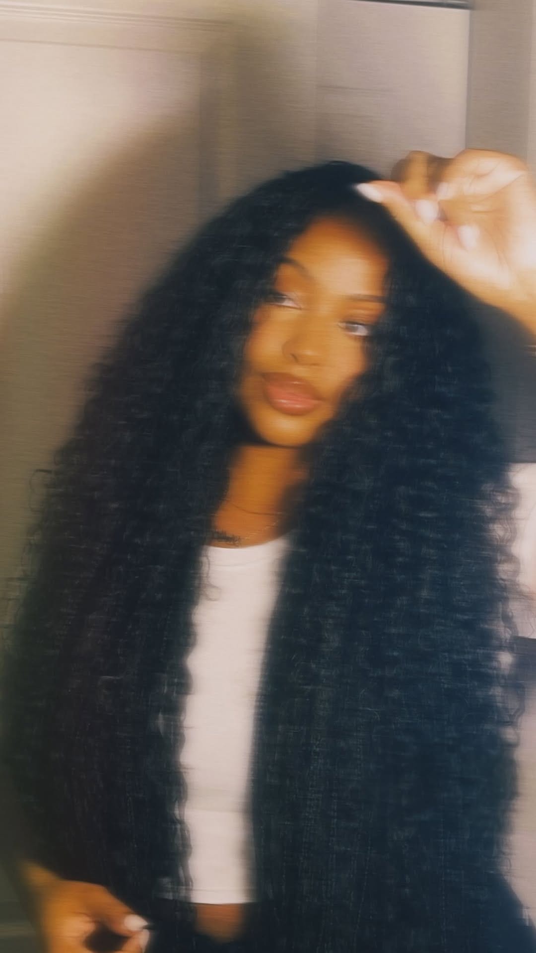 Post 1 by I A M S H E L L Y on Instagram (video)