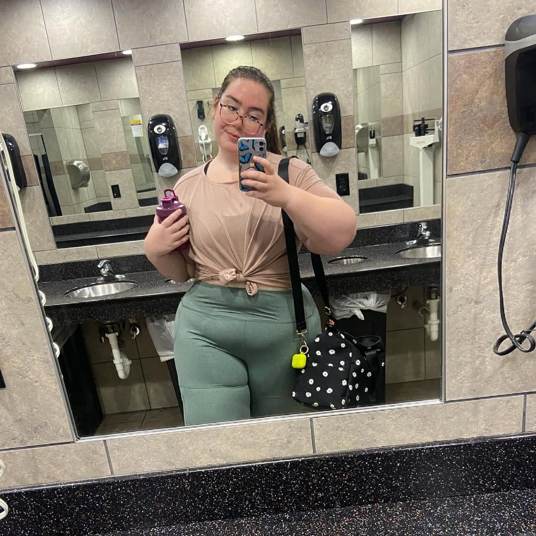 Post 1 by Jessica🌻•Plus Size Fashion• on Instagram (image)