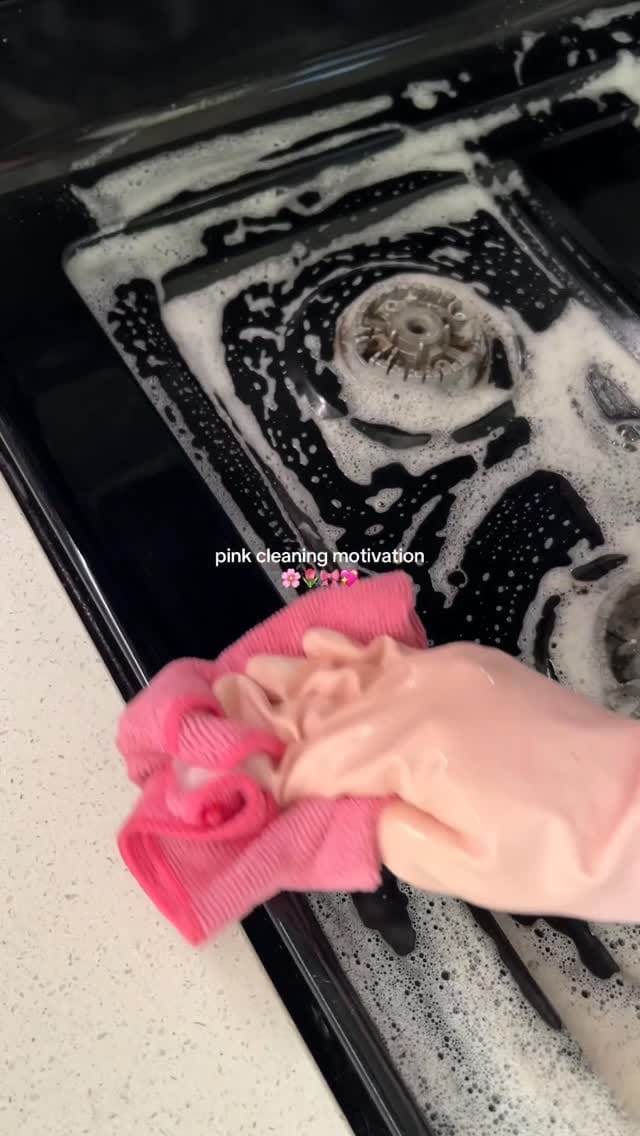 Post 8 by Britt on Instagram (video)
