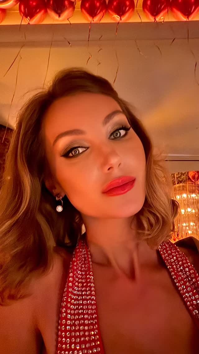 Post 2 by Alisa Pysaryeva on Instagram (video)