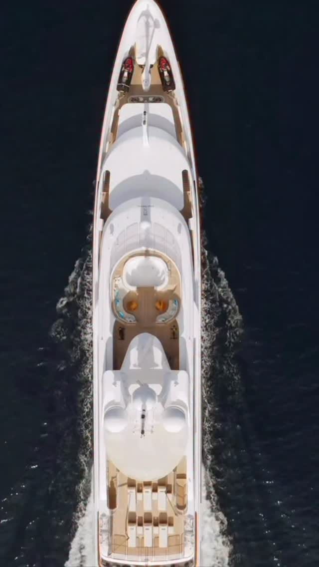 Post 8 by Catalina Crew™ on Instagram (video)