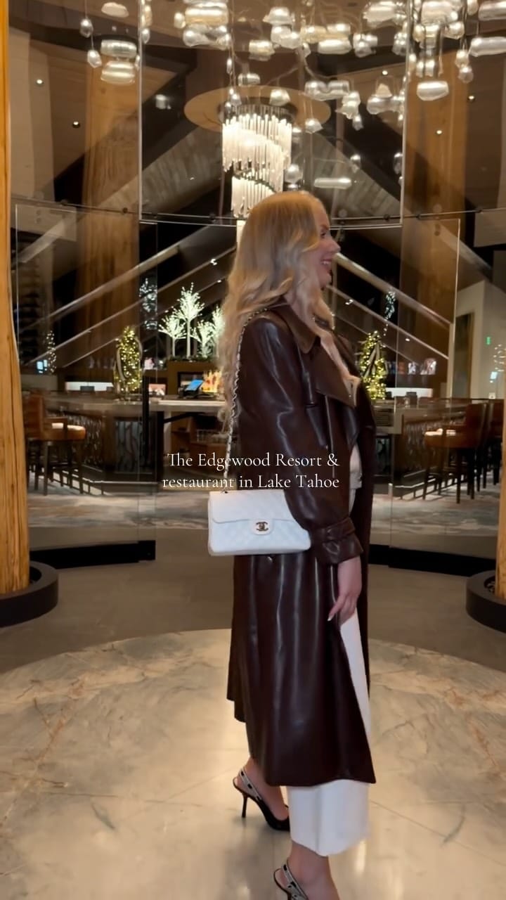 Post 2 by Anaïs on Instagram (video)
