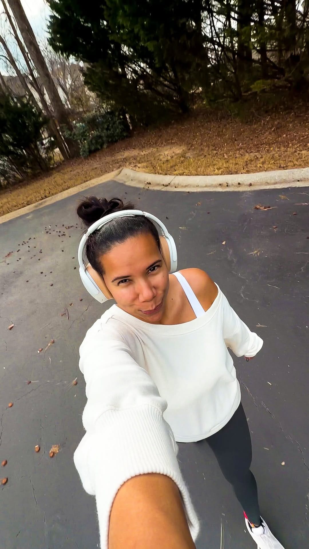Post 1 by Susana Chanis on Instagram (video)
