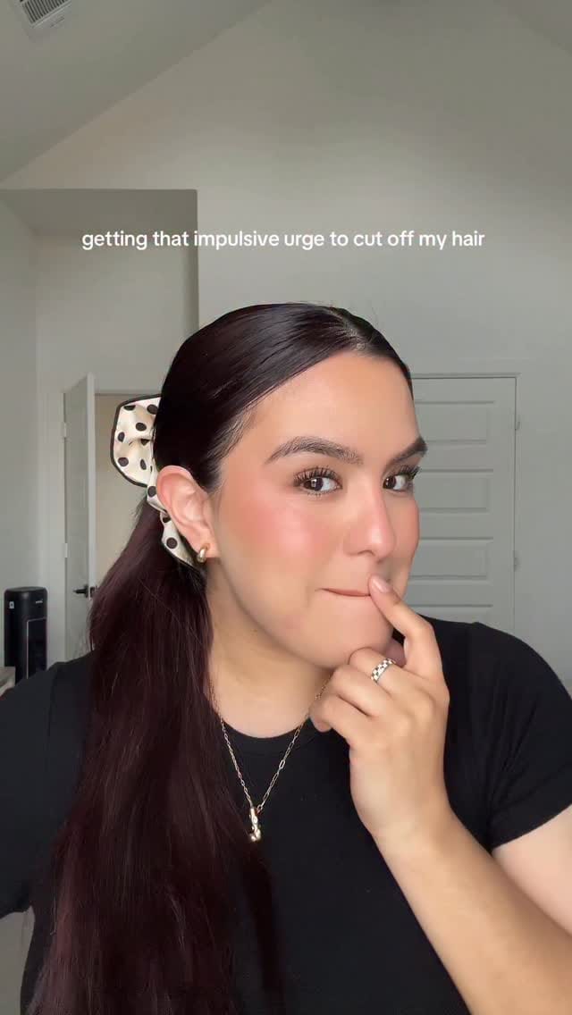Post 5 by Jessica Gonzalez on Instagram (video)