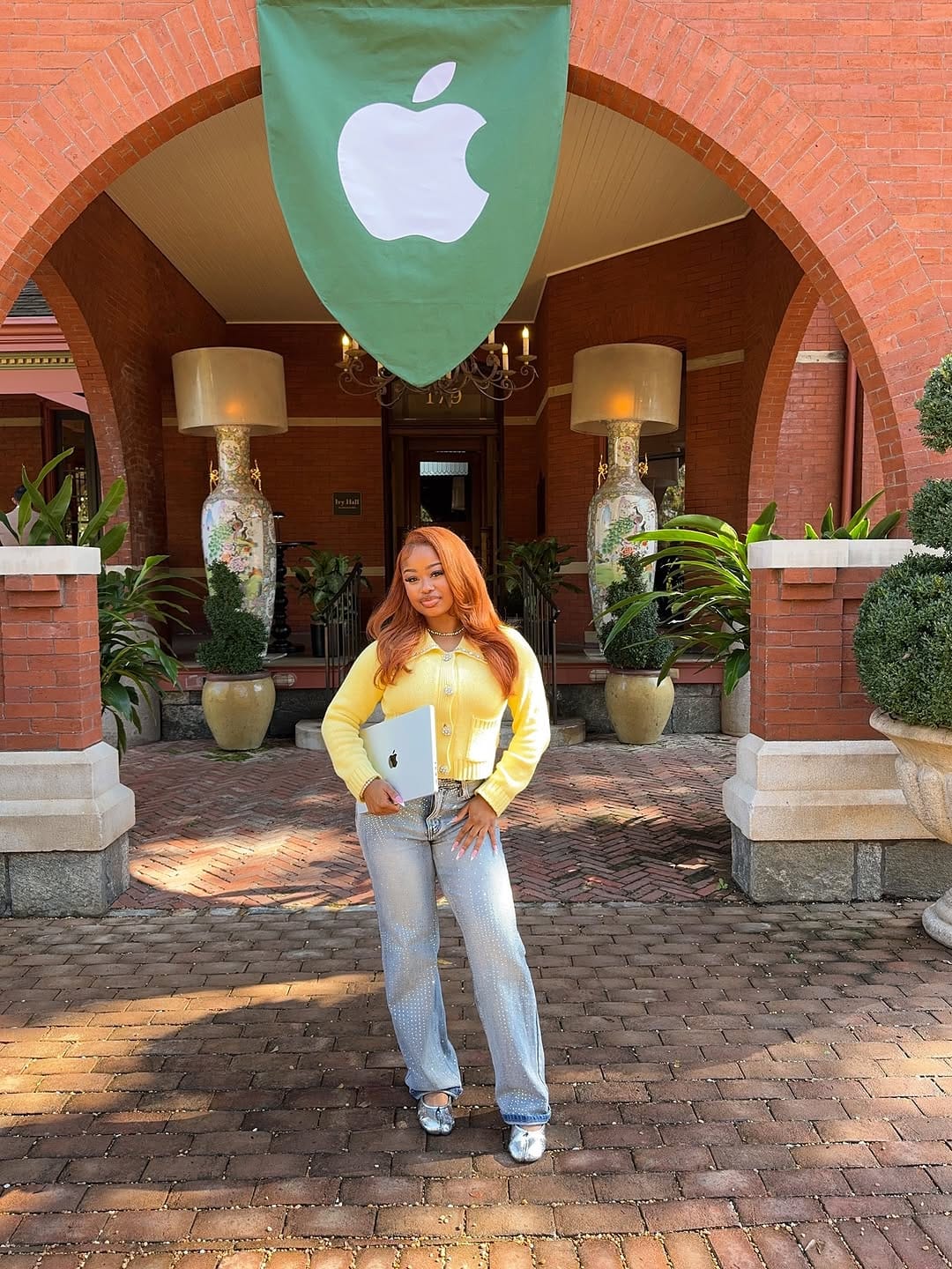 Post 6 by Trinity Aniyah 🧜🏽‍♀️ on Instagram (carousel)