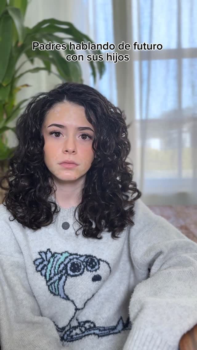 Post 8 by LafamiliaPerez on Instagram (video)